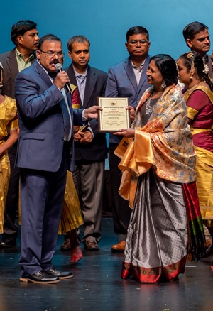 Drishti_Padmaja Kelam_6298_300x438_VK.jpg